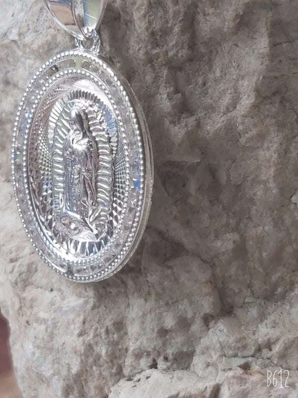 Medalla Plata 925 Virgen de Guadalupe  19x26 mm Zirconias